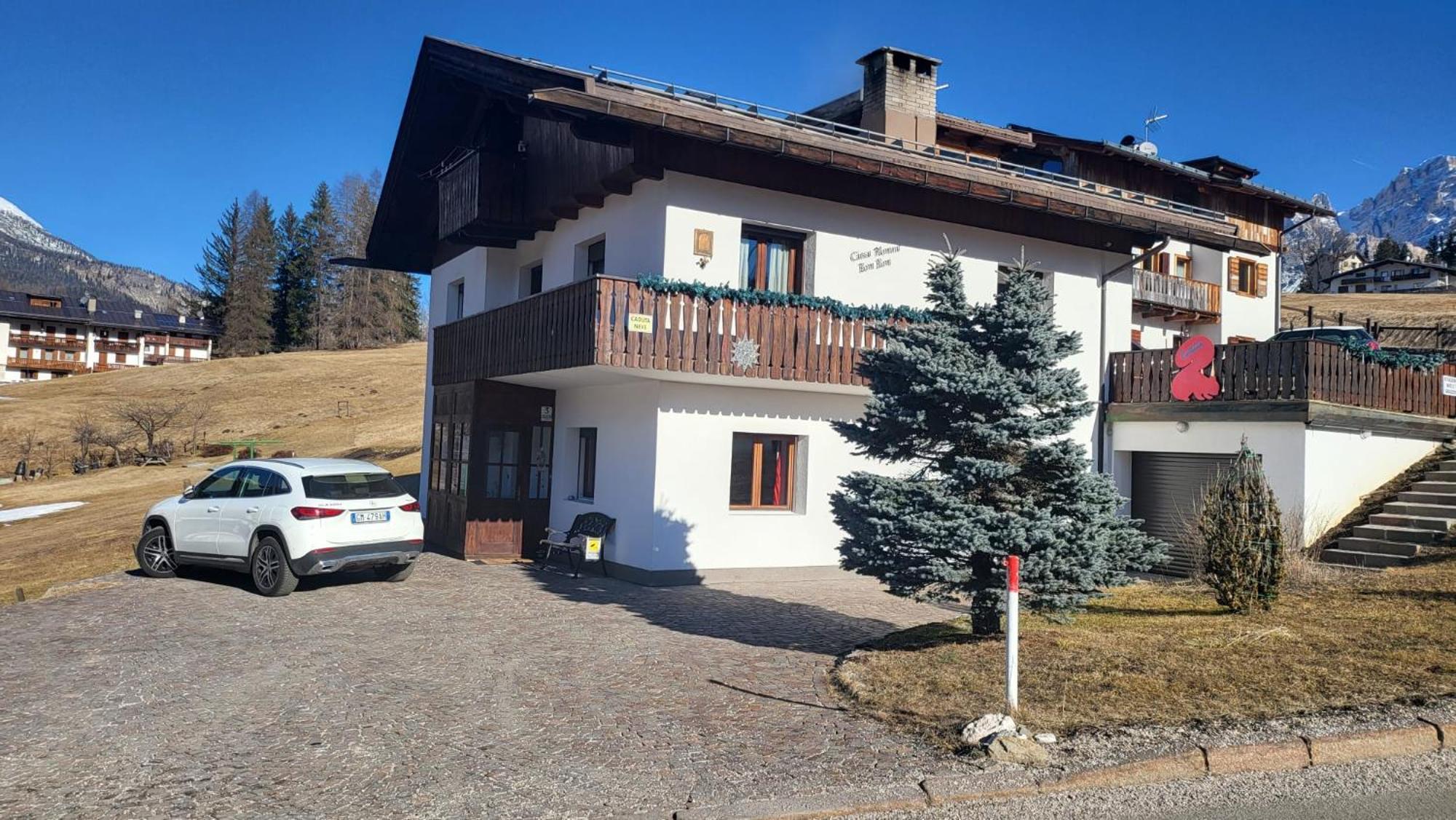 Affittacamere Iragidor Cortina dʼAmpezzo Exteriér fotografie